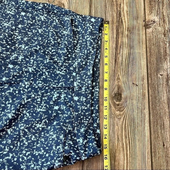 ADIDAS Women's Primegreen Printed 5-Inch Shorts NWT 10 - Picture 6 of 11